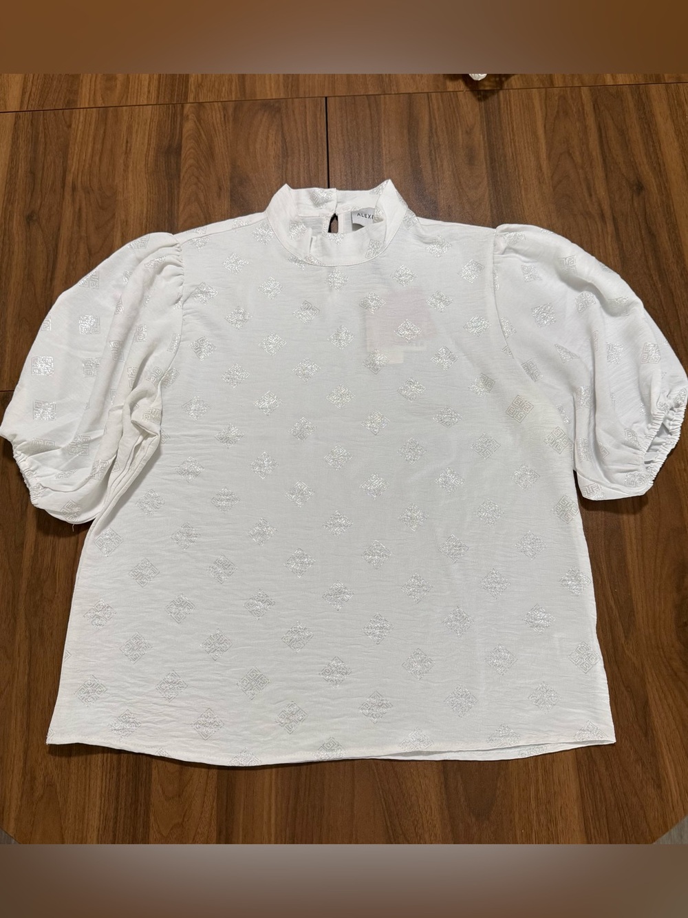 Alex & Parker Women's Blouse Size M White Mock-Neck Puff Sleeve NWT